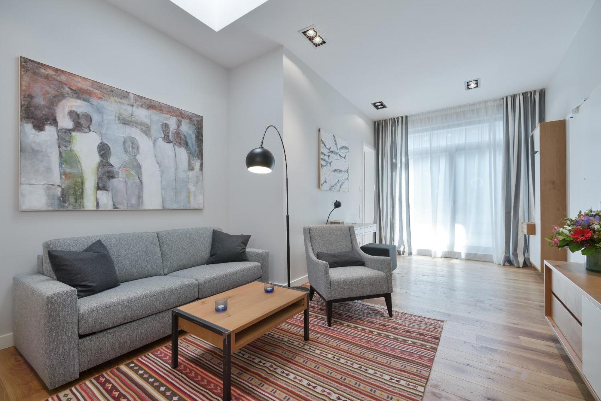 Aparthotel Downtown Living *