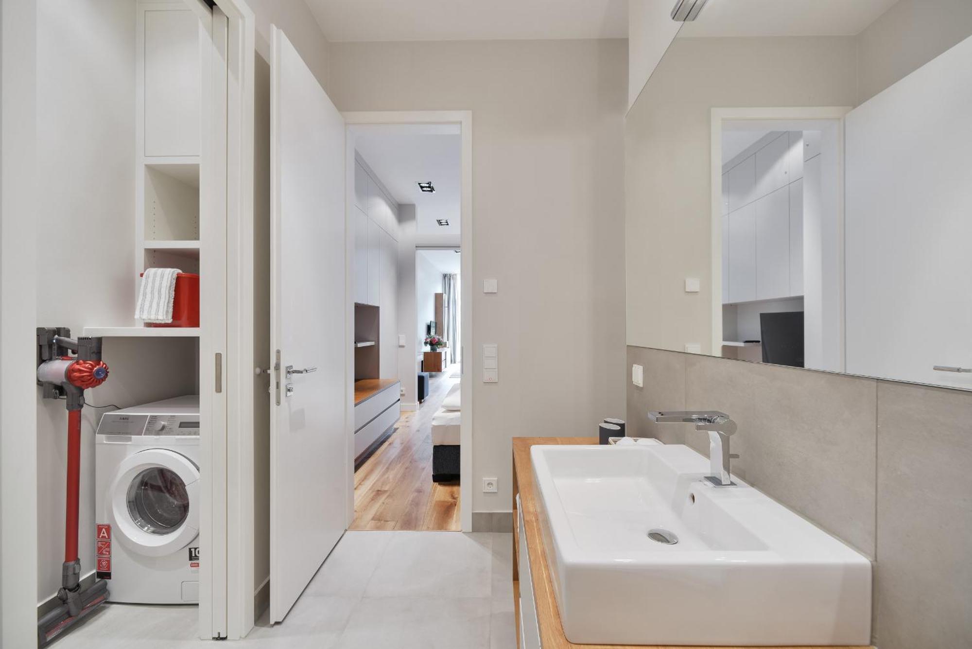 Downtown Living Aparthotel